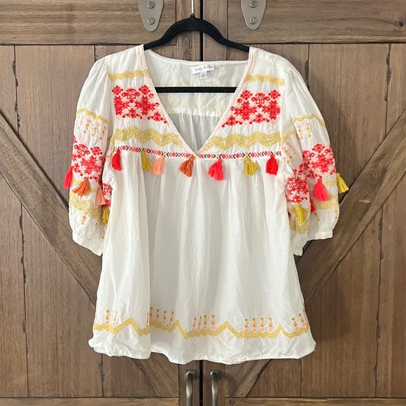 Lucky & Coco Tops - Lucky & Coco Embroidered Boho Tassel Puff Sleeve Top Blouse Size XL EUC
